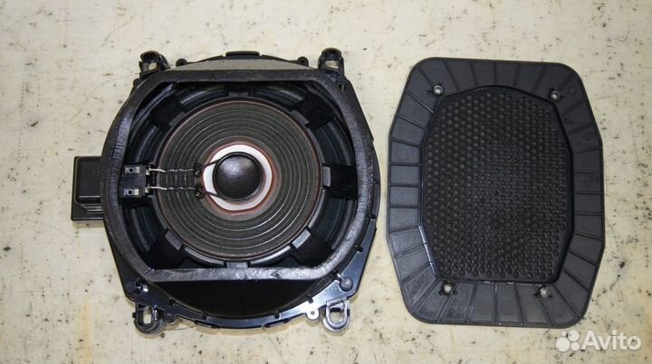 Динамик низких частот BMW X5 E70