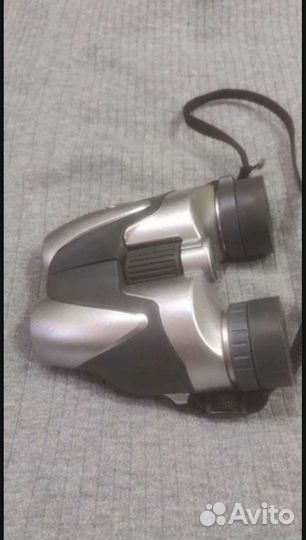 Бинокль Olympus