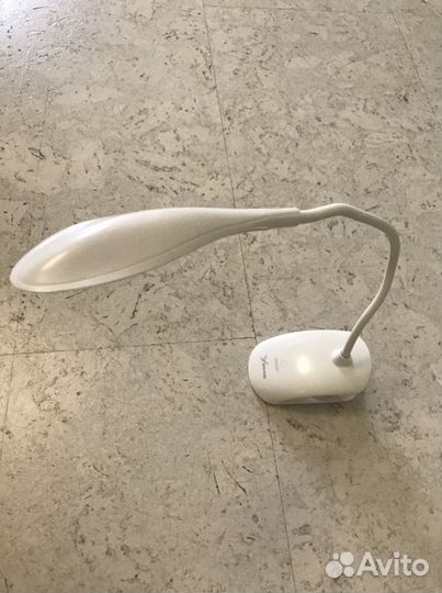 Настольная лампа usb светодиодная с зажимом