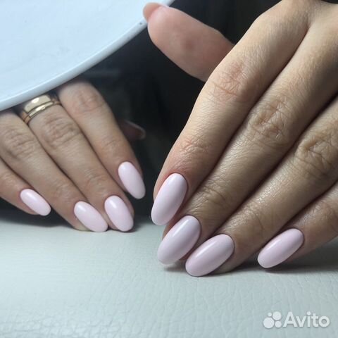 Маникюр и педикюр