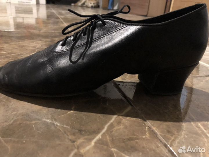 Подростковая одежда и обувь для бальных танцев