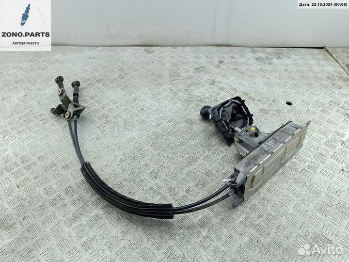 Кулиса кпп на Volkswagen Golf-5