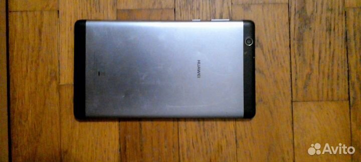 Планшет huawei в нормальном состоянии