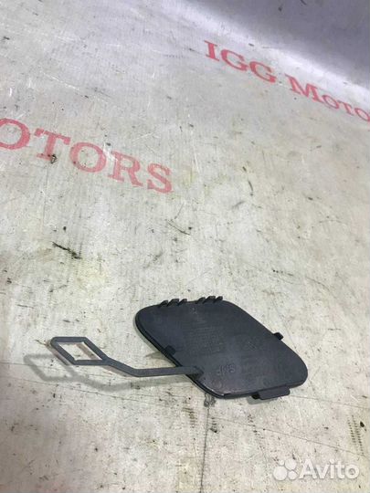 Заглушка крюка зад бампера BMW 3 F30 2011