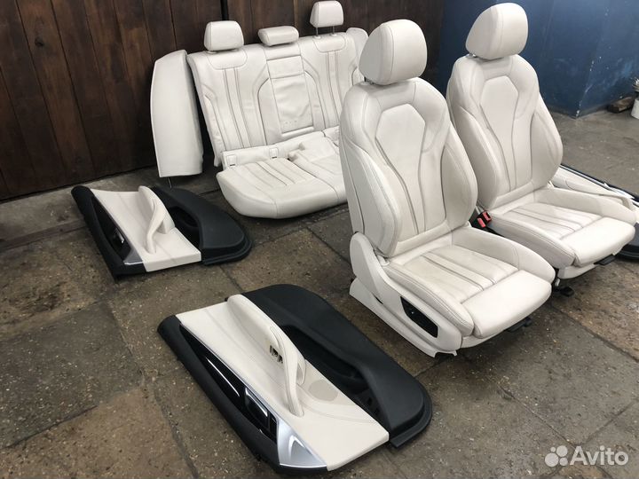 Комплект сидений Sport BMW 5 Серии G30