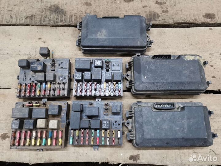 Монтажный блок на ваз 2110-2112,2114-2115