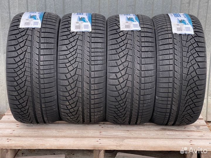 Sailun Ice Blazer Alpine EVO1 255/35 R19