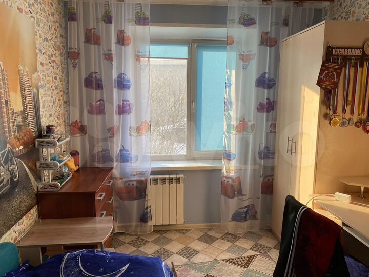 4-к. квартира, 75 м², 1/9 эт.