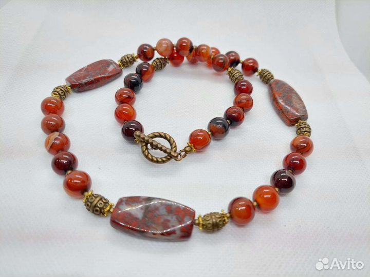 Колье Яшма, Агат