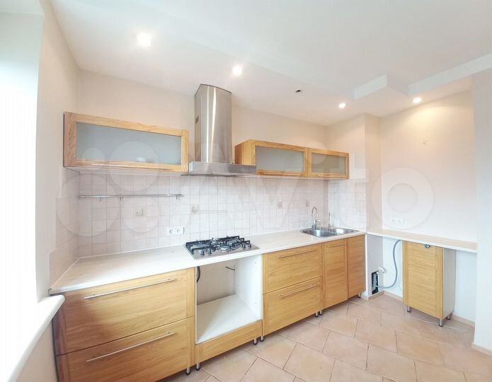 2-к. квартира, 53 м², 10/10 эт.