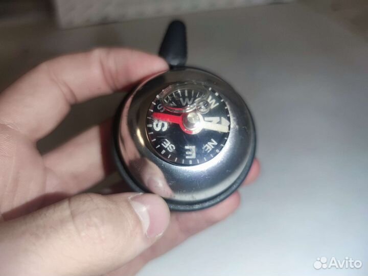 Велозвонок с компасом