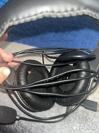 Наушники с микрофоном genius