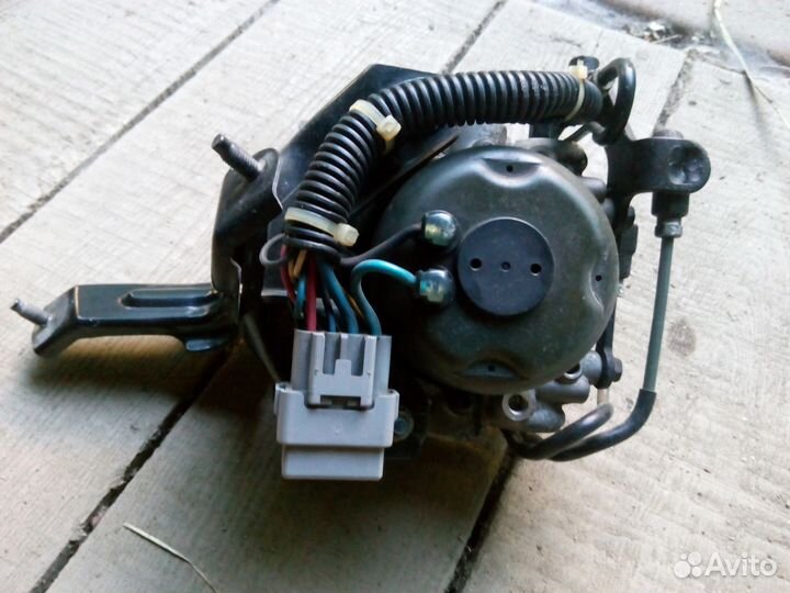 ABS в сборе на Toyota-Cresta 95г кузов 90 JZX90