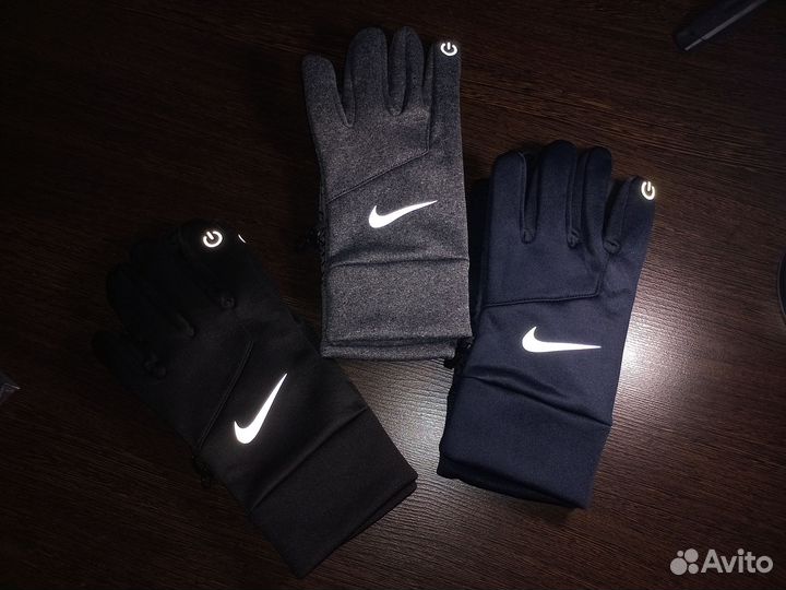 Перчатки Nike отличного качества