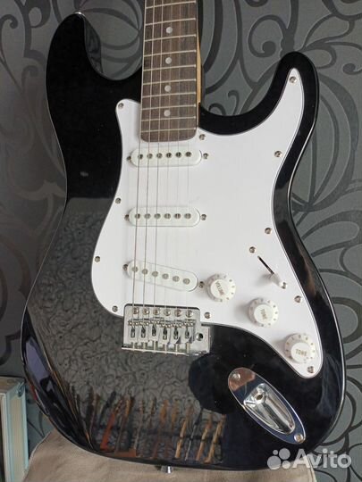 Электрогитара (возможен обмен)