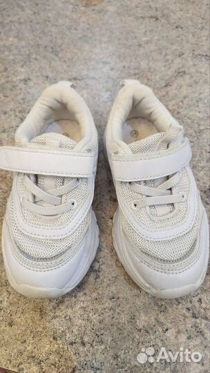 Кроссовки детские 25 размер