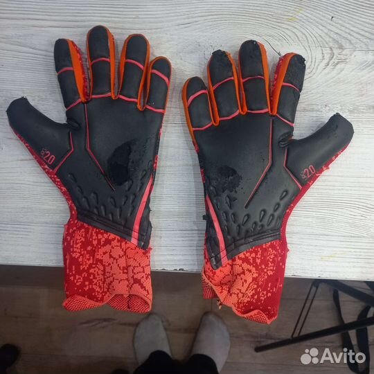 Вратарские перчатки Adidas предатор быстрым торг