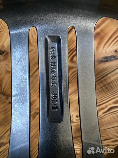 Оригинальные колеса на Audi Q5 8R R20