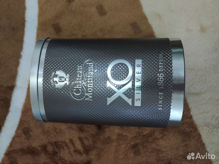 Коробка металлическая пустая под коньяк