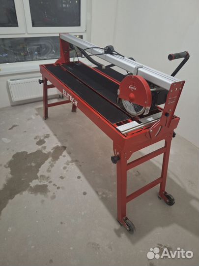 Плиткорез электрический водяной 1200 бу