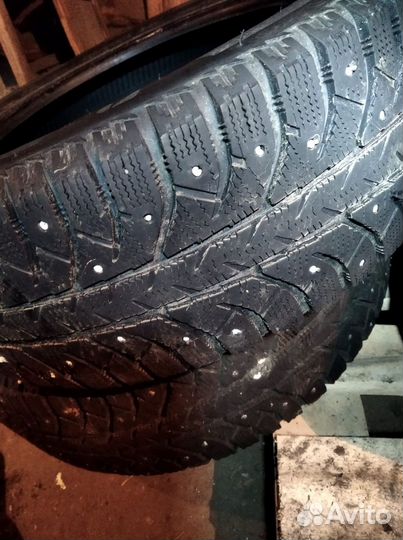 Bridgestone Ice Cruiser 7000 185/60 R15
