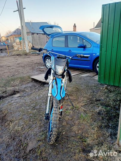 Продам питбайк