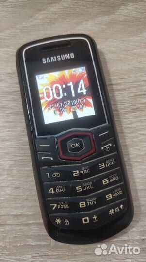 Телефон Samsung GT-E1081T