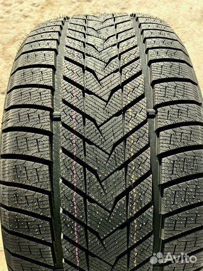 iLink SnowGripper II 245/40 R20 114T