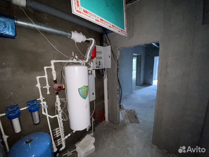 Слесарь сантехник