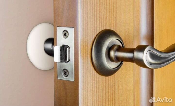 Набор стоппер, фиксатор для ручек двери (Германия)