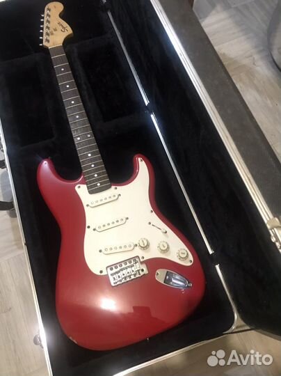 Электрогитара