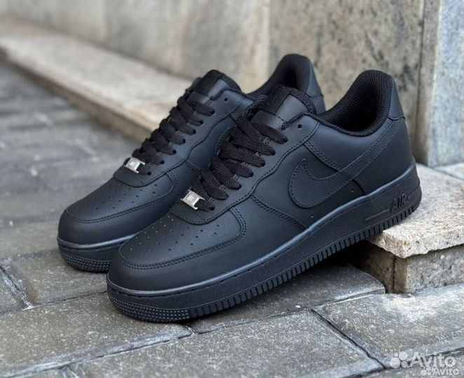 Nike Air Force 1 Low Black