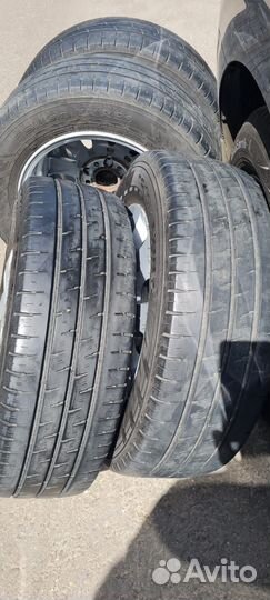 Nokian Tyres Hakka Van 205/65 R16 107T