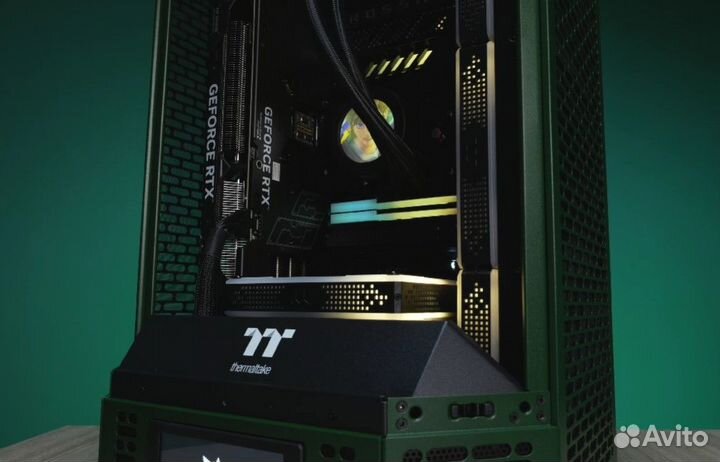 Termaltake The Tower 300 PC