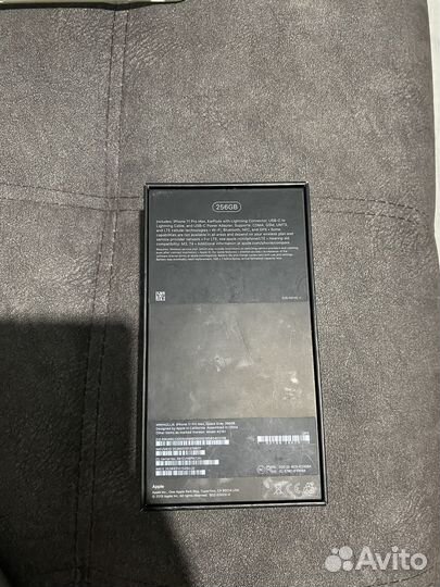 Телефон iPhone 11 pro max