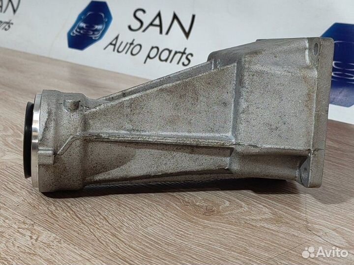 Кронштейн привода Bmw X5 E70 N52B30AF 2008