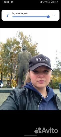 Продавец гастронома