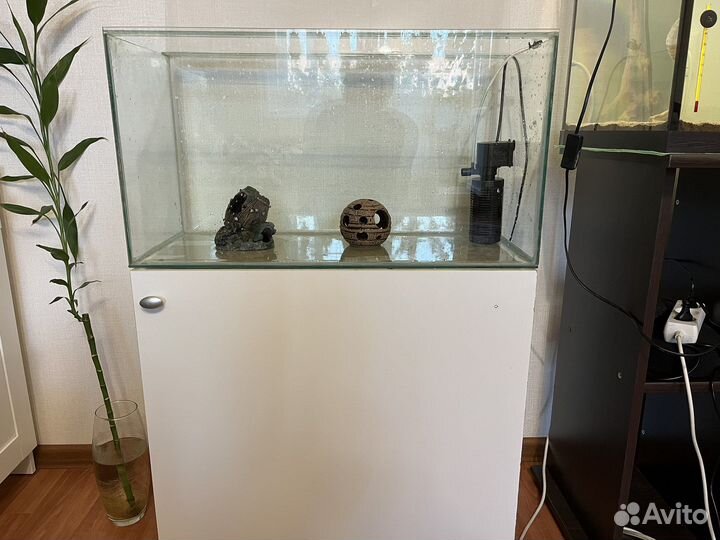 Аквариум с тумбой 80 литров