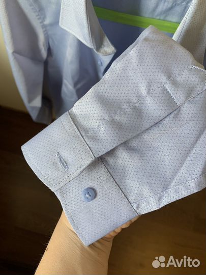 Рубашки на мальчика новые 146-152