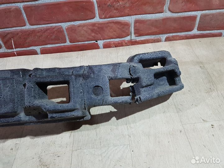 Абсорбер переднего бампера volkswagen passat b6