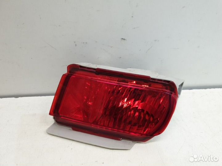Фонарь противотуманный задний левый Toyota Land