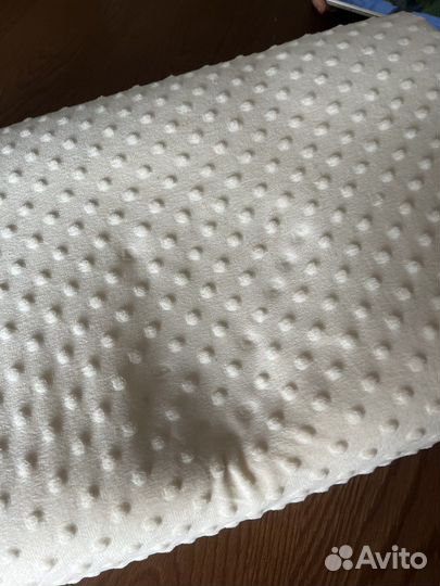 Подушка ортопедическая с эффектом памяти