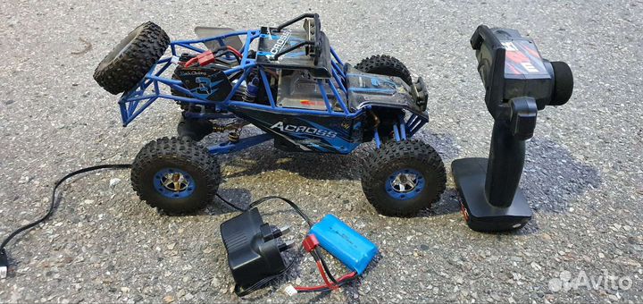 Радиоуправляемая машина большая