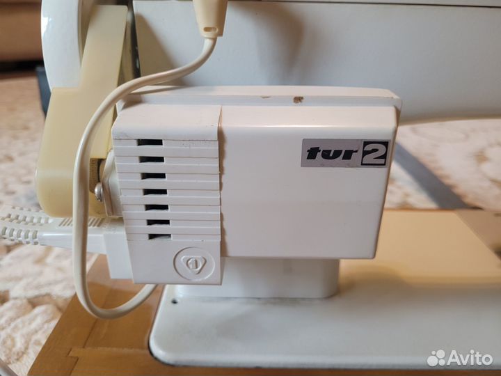 Швейная машина Чайка 132м