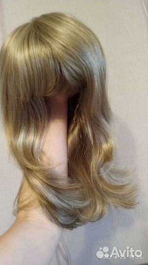 Парик из натуральных волос новый