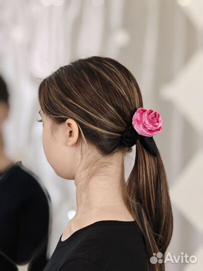 Роза на резинке розовая, бархат