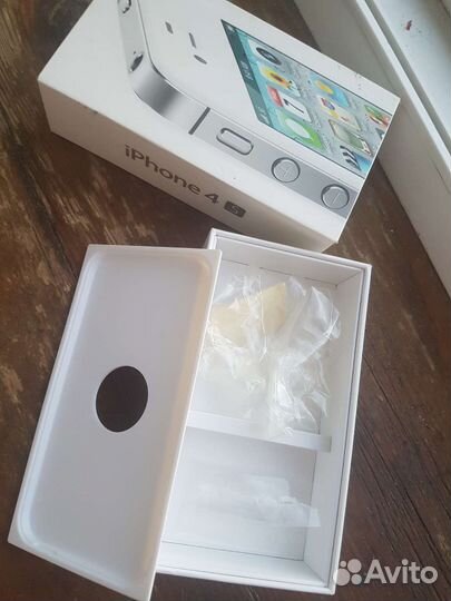 iPhone 4S, 64 ГБ