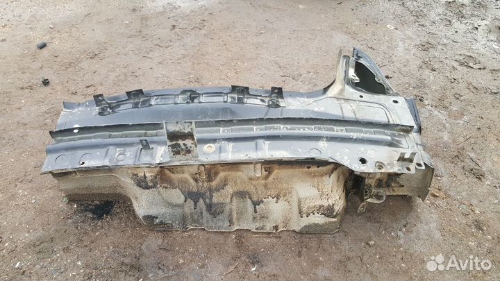 Задняя панель renault clio symbol рено клио символ