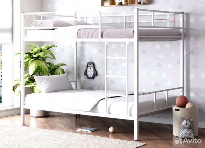 Кровати металлические двухъярусные