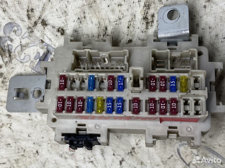 Блок предохранителей салона nissan teana